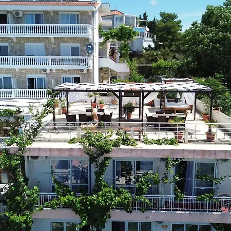 Sun Apartments-2