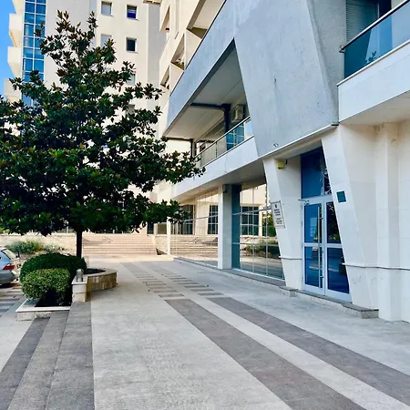Apartment Mercury-2