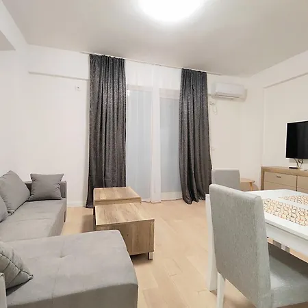 Luxury Korda Apartments 011-3