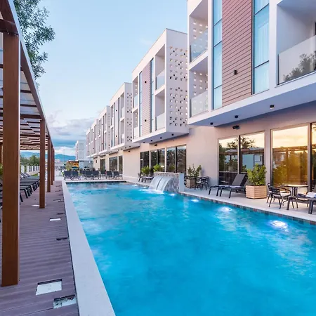 Trio Resort-2