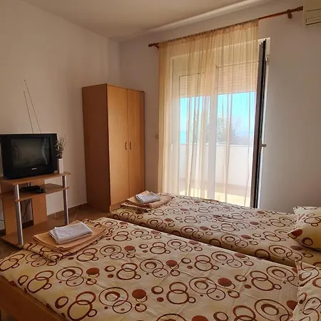 Apartments Mare-2
