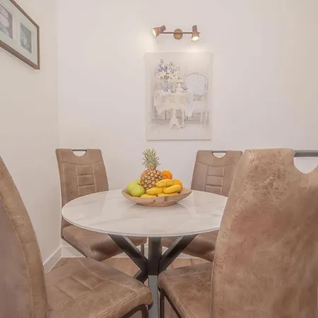 Guest House S-Lux-3
