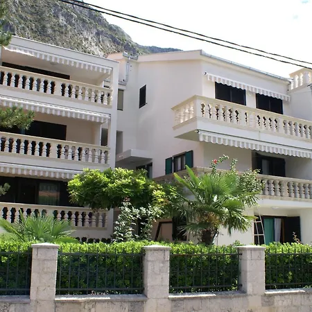 Apartments Radulovic-2