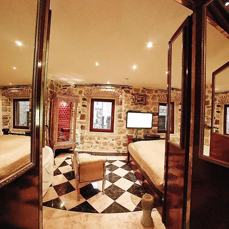 Cattaro Royale Apartment-2