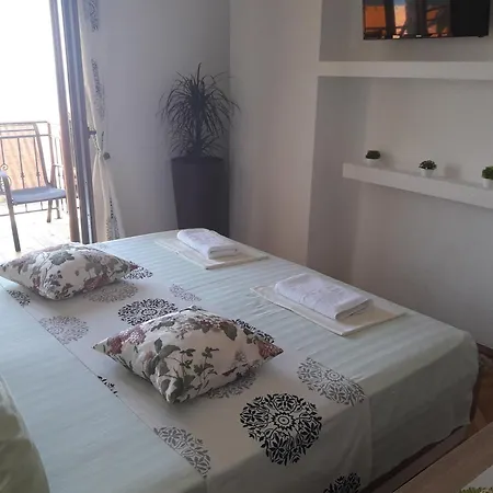 Apartments Debora-3