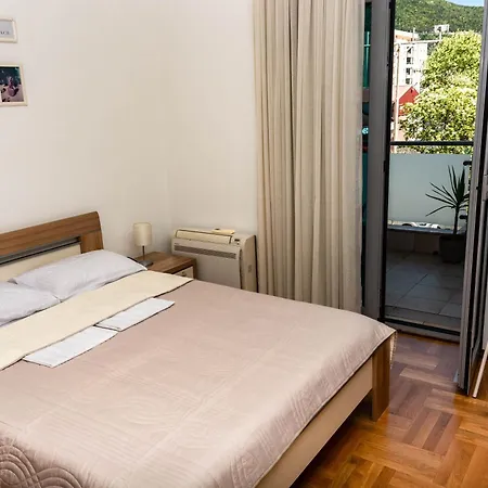 Bobo Apartment-3