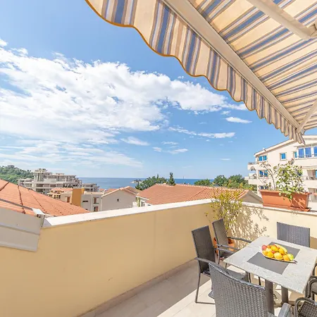 Petrovac Bay Apartments-3