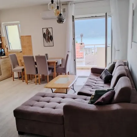 Apartment Topla-2