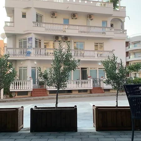 Apartments Delfin-3