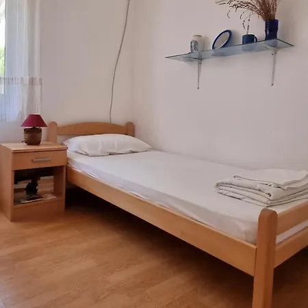Zemunella Guest House-3