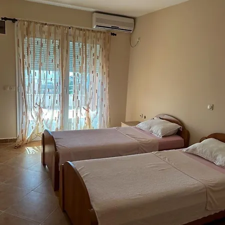 Nikic Apartments-2