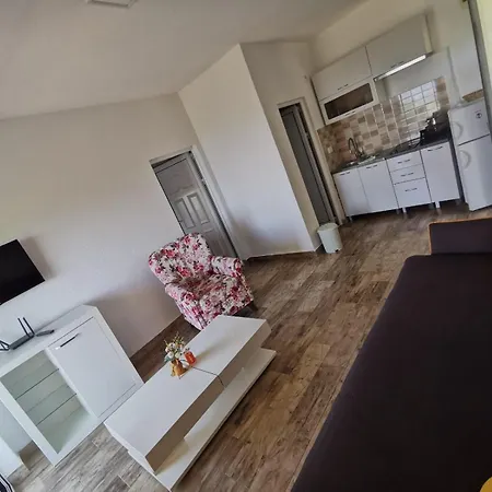 Apartments Bibic-3