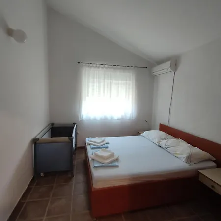 Apartments Dani-3