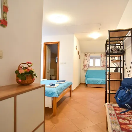 Sailor House-2