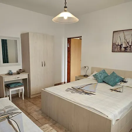 B & M Apartments-3