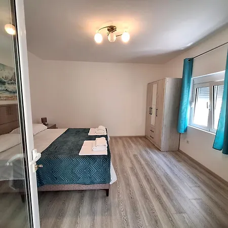 Apartmani Hortenzija-2