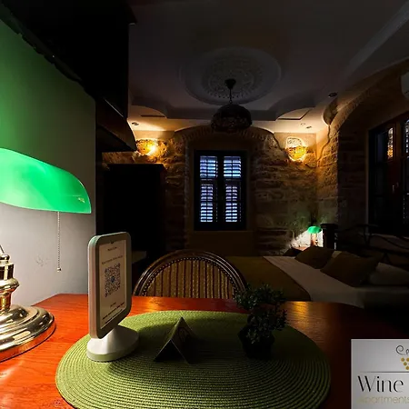 Apartments Wine House Old Town-2