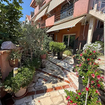 Grand Apartments Scepanovic-2
