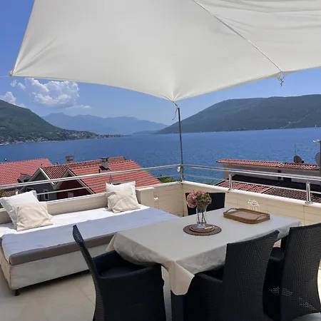 Sea View Apartments-3