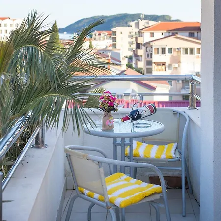 Vila Lazovic-2