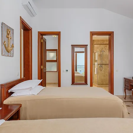 Oak Leaf Residences-3