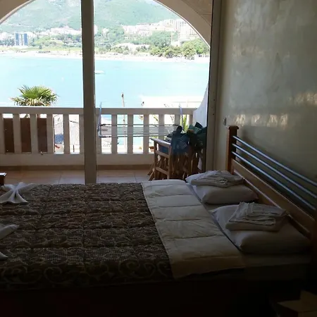 Aura Apartments-3