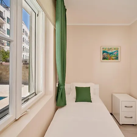Mediterranean Vacation Home With Pool Petrovac-3
