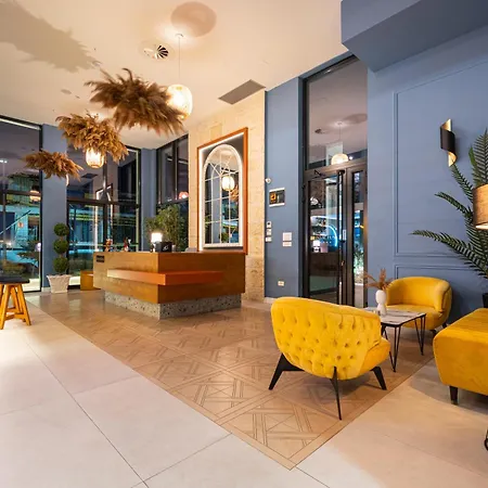 Invictus Hotel-2