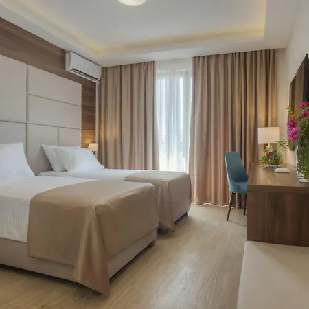 Hotel Twelve By Aycon-3
