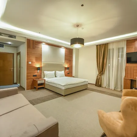 Hotel Lazaro-2