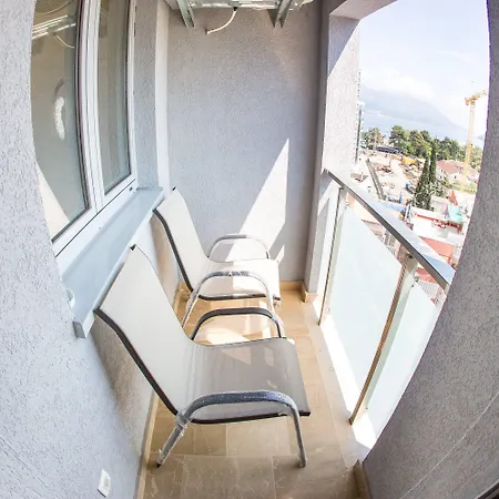 Natasha Sea View Apartment-2