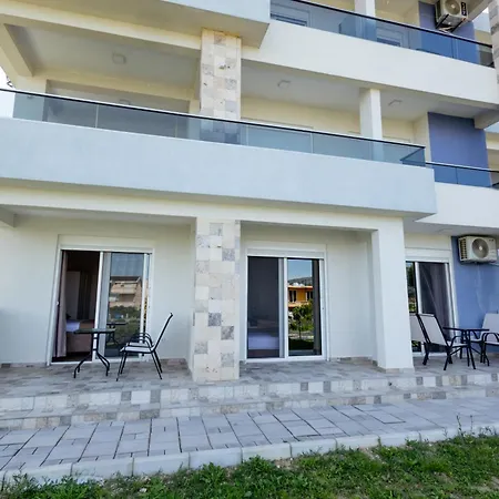 Deron Apartments-2
