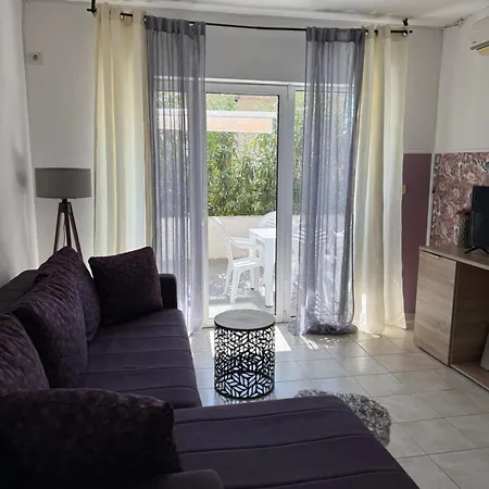 Location Apartments-2
