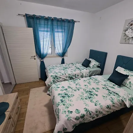 Apartment Angel-2