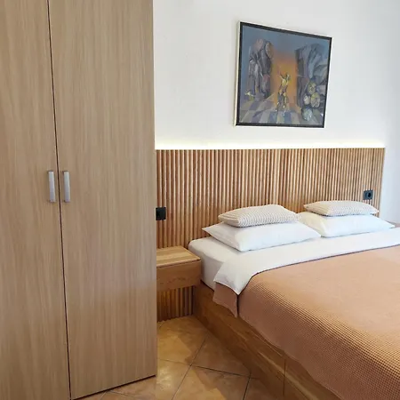 Guest House Jedro-3