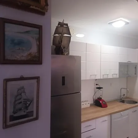 Sveti Stefan- Apartment Dora-2
