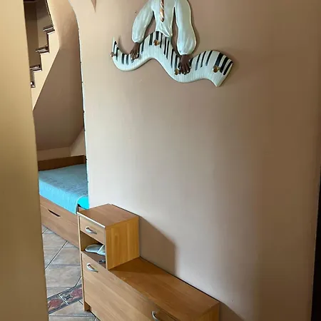 Apartment Aki-2