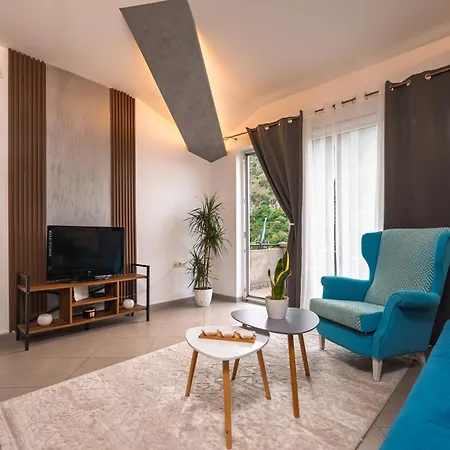 Apartments Boka Pearl-3