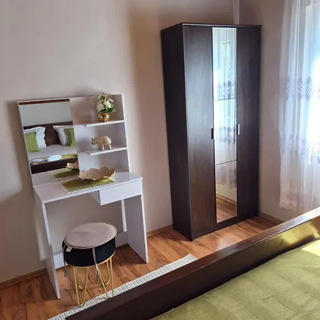 Apartment Mirjana-3