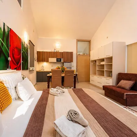 Apartments Inspiration-2