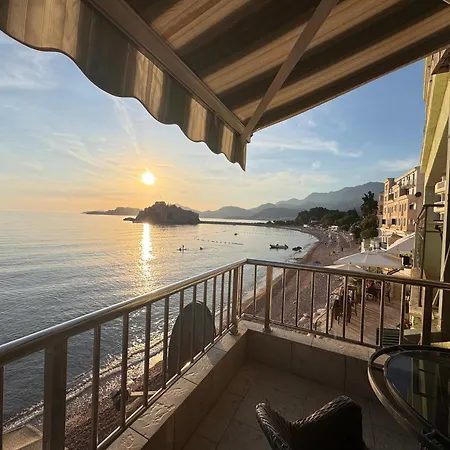 Apartments Lungo Mare-3