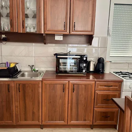 Three Palms Apartments Novakovic-2