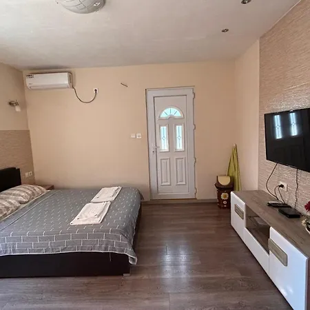 Apartmani Zecevic-3