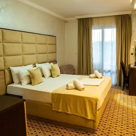 Hotel Lion-3