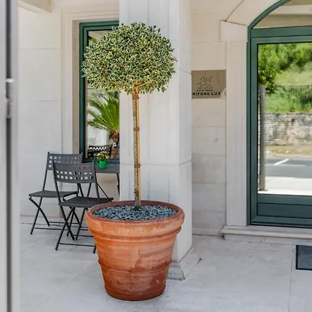 Apartments Grifone Lux-3