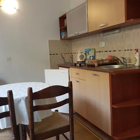 Apartmani Famelja Jovanovic-3