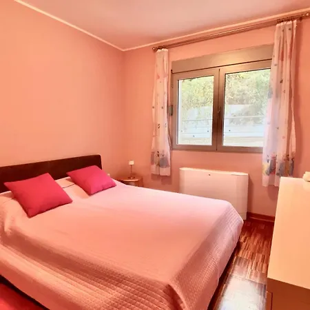 Apartment Stoliv Mare-2