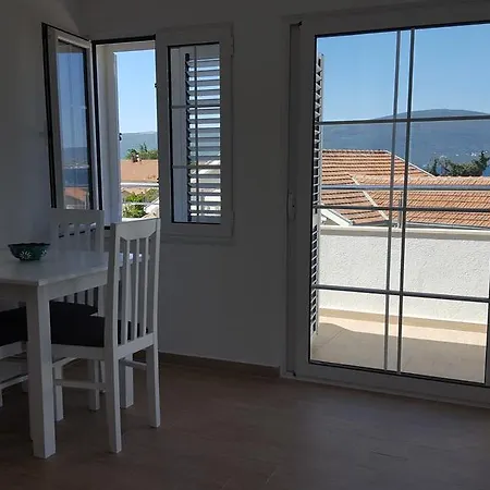 Apartment Milas-2