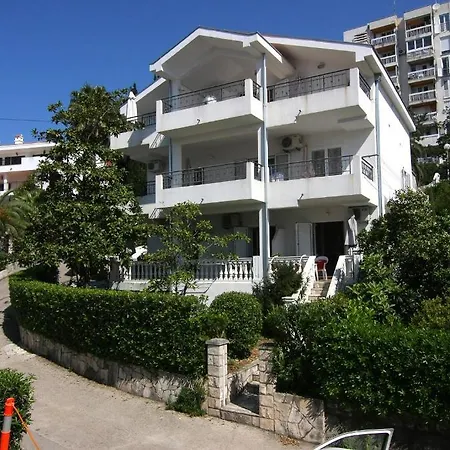 Nikic Apartments-2
