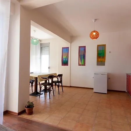 Art I Apartments-2